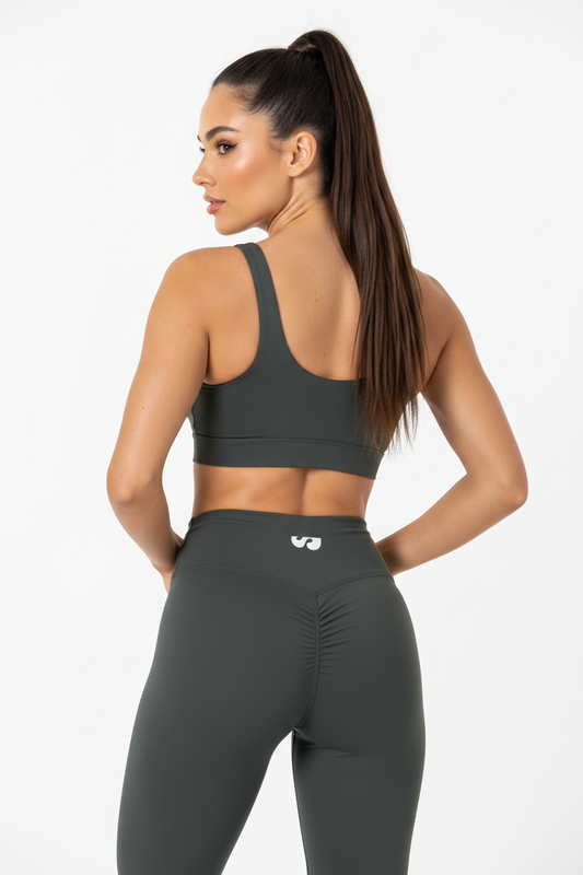 sivra's high-waisted ankle leggings